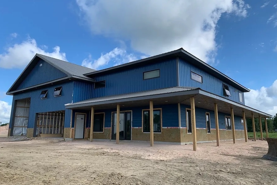 Stick-frame-vs-post-frame-barndominium-michigan-building-design
